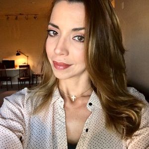 Meet your Posher, Noeli